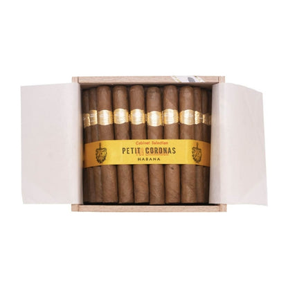 Petit Coronas